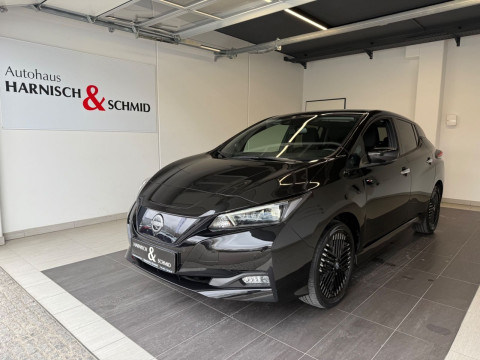 Automodell: Leaf in der Farbe schwarz