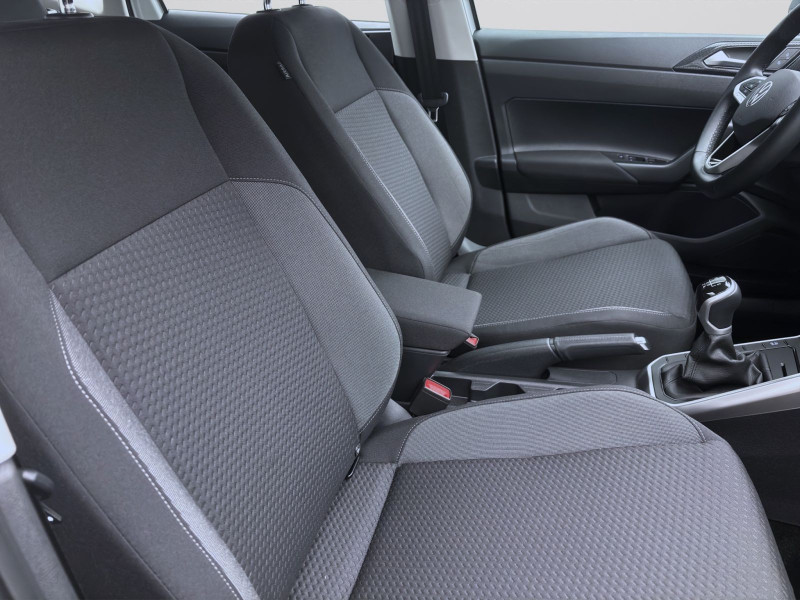 Bild 15: Volkswagen Polo 1.0 MPI LIFE SITZHZG KLIMA PDC LED DAB+