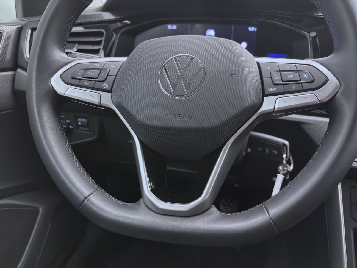 Thumb 11: Volkswagen Polo 1.0 MPI LIFE SITZHZG KLIMA PDC LED DAB+