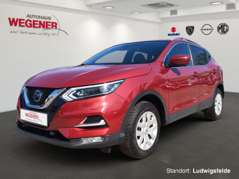 Automodell: Qashqai in der Farbe rot