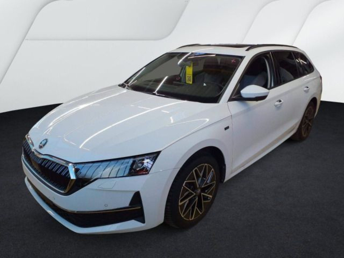 Thumb 0: Škoda Octavia Combi 2.0 TDI DSG TOUR STDHZG PANO AHK NAVI