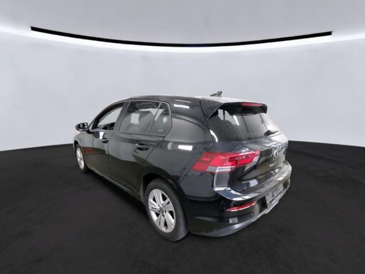 Thumb 1: Volkswagen Golf 1.5 TSI LIFE NAVI KAMERA PDC SITZHZG