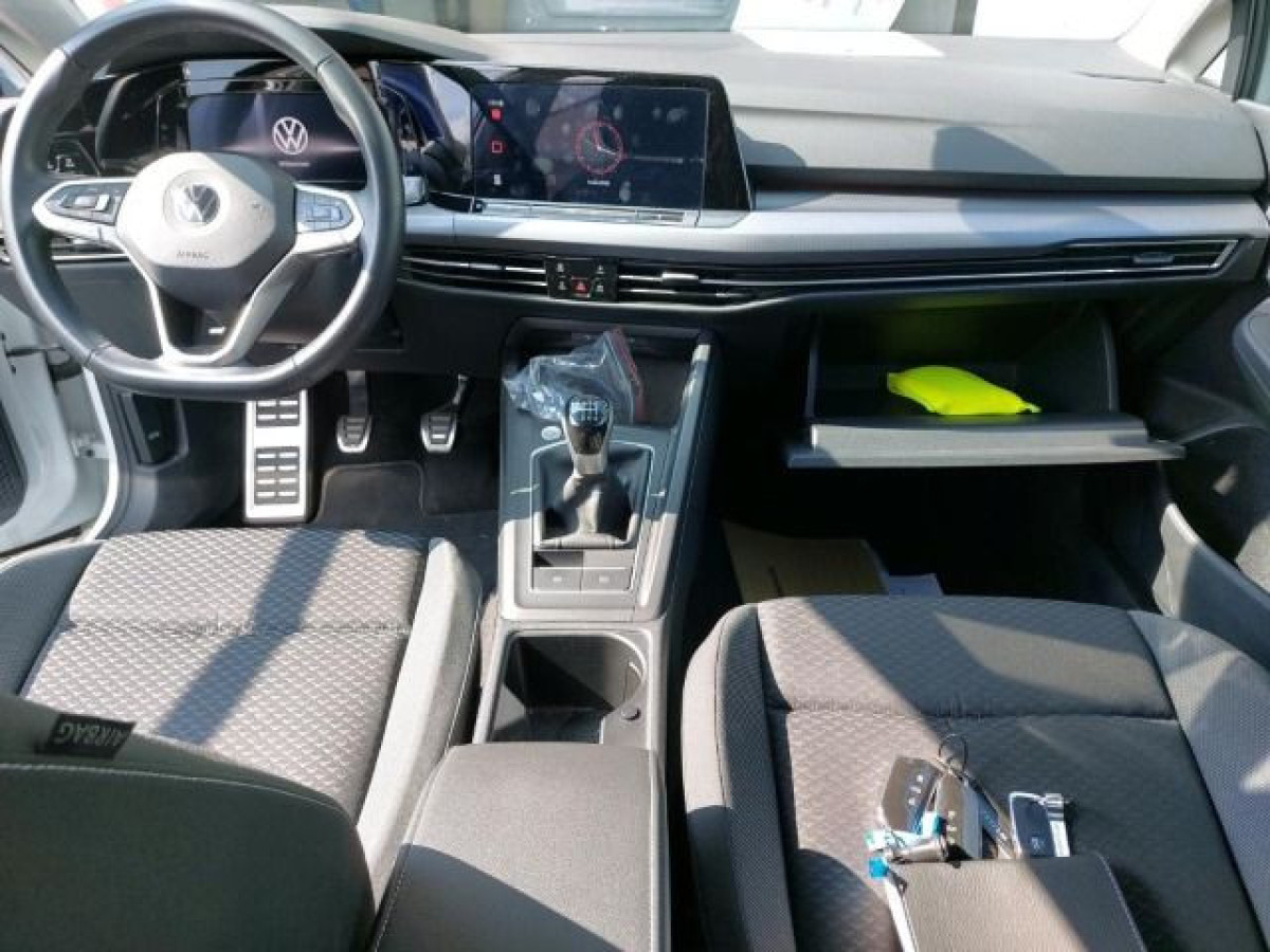 Thumb 2: Volkswagen Golf 1.5 TSI ACTIVE STDHZG NAVI KAMERA HuD