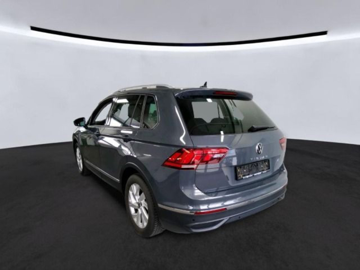 Thumb 2: Volkswagen Tiguan 1.5 TSI ACTIVE NAVI KAMERA SITZHZG PDC