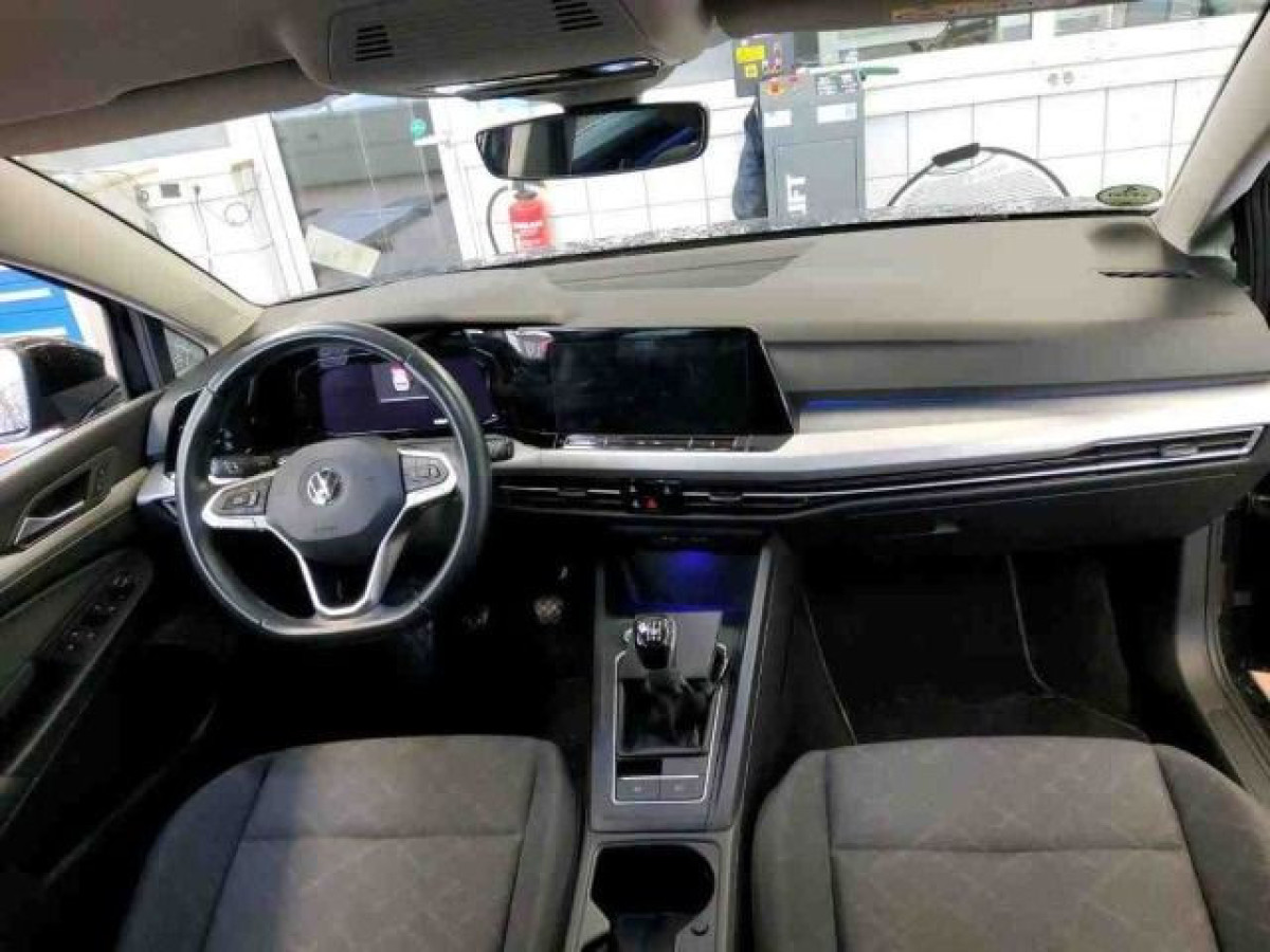 Thumb 2: Volkswagen Golf 1.5 TSI LIFE NAVI KAMERA SITZHZG PDC