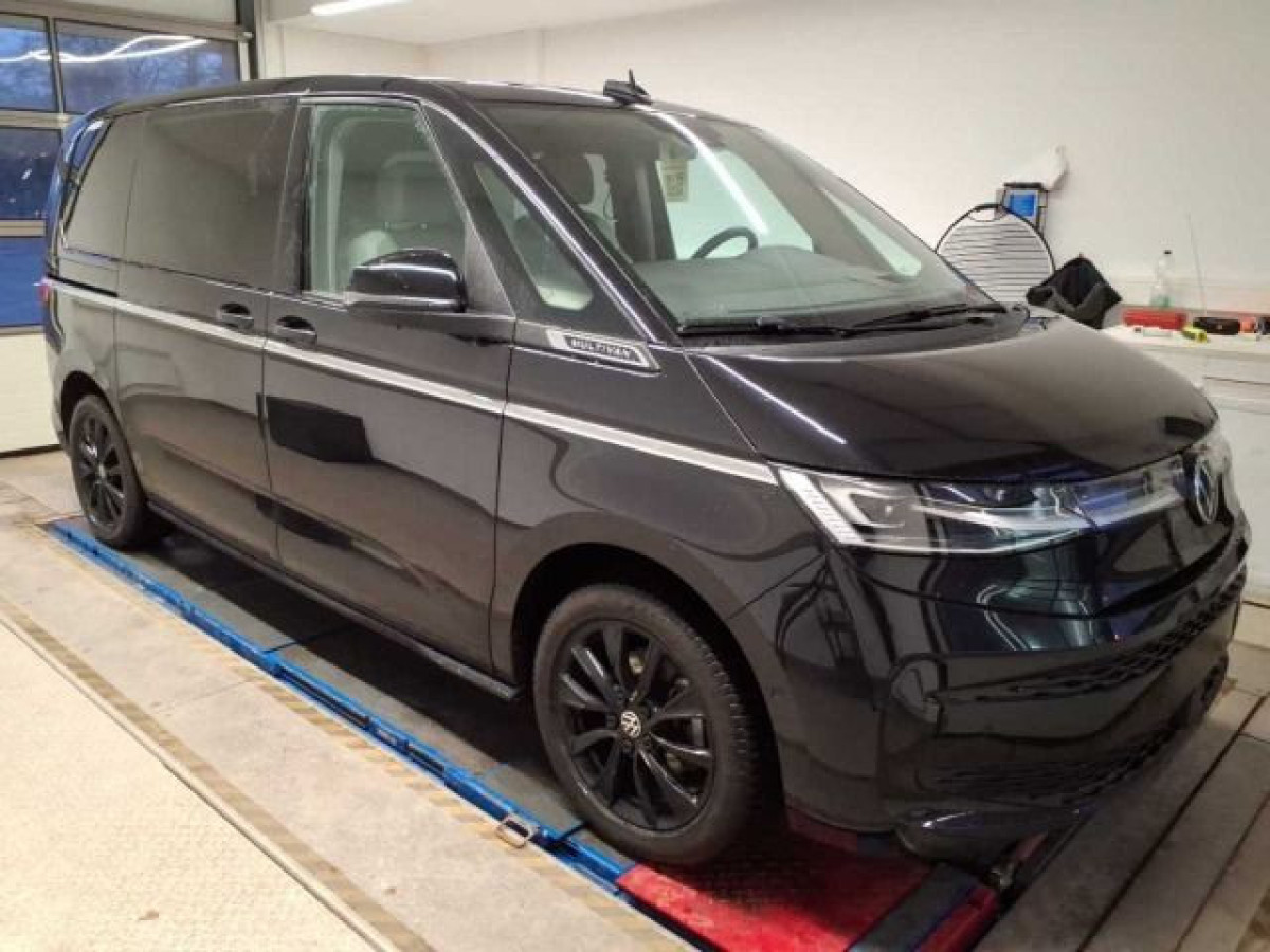 Thumb 1: Volkswagen T7 Multivan 2.0 TDI DSG STYLE STDHZG IQ.LIGHT AHK NAVI