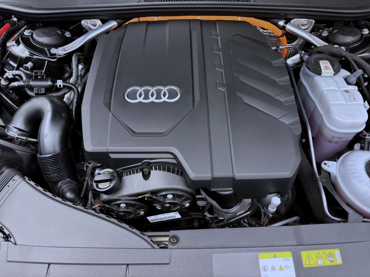 Thumb 18: Audi A6 Avant 50 TFSIe Q ADVANCED MATRIX NAVI KAMERA eKLAPPE