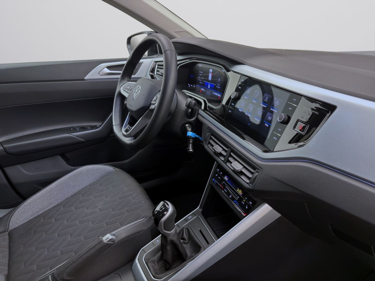 Thumb 16: Volkswagen Polo 1.0 MPI GOAL NAVI IQ.LIGHT PDC SITZHZG