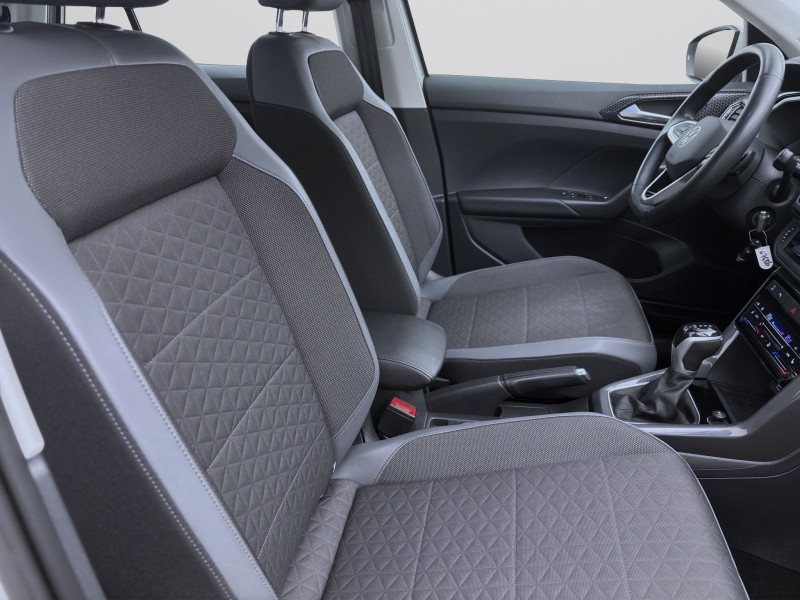 Bild 15: Volkswagen T-Cross 1.0 TSI DSG STYLE SITZHZG PDC LED DAB+