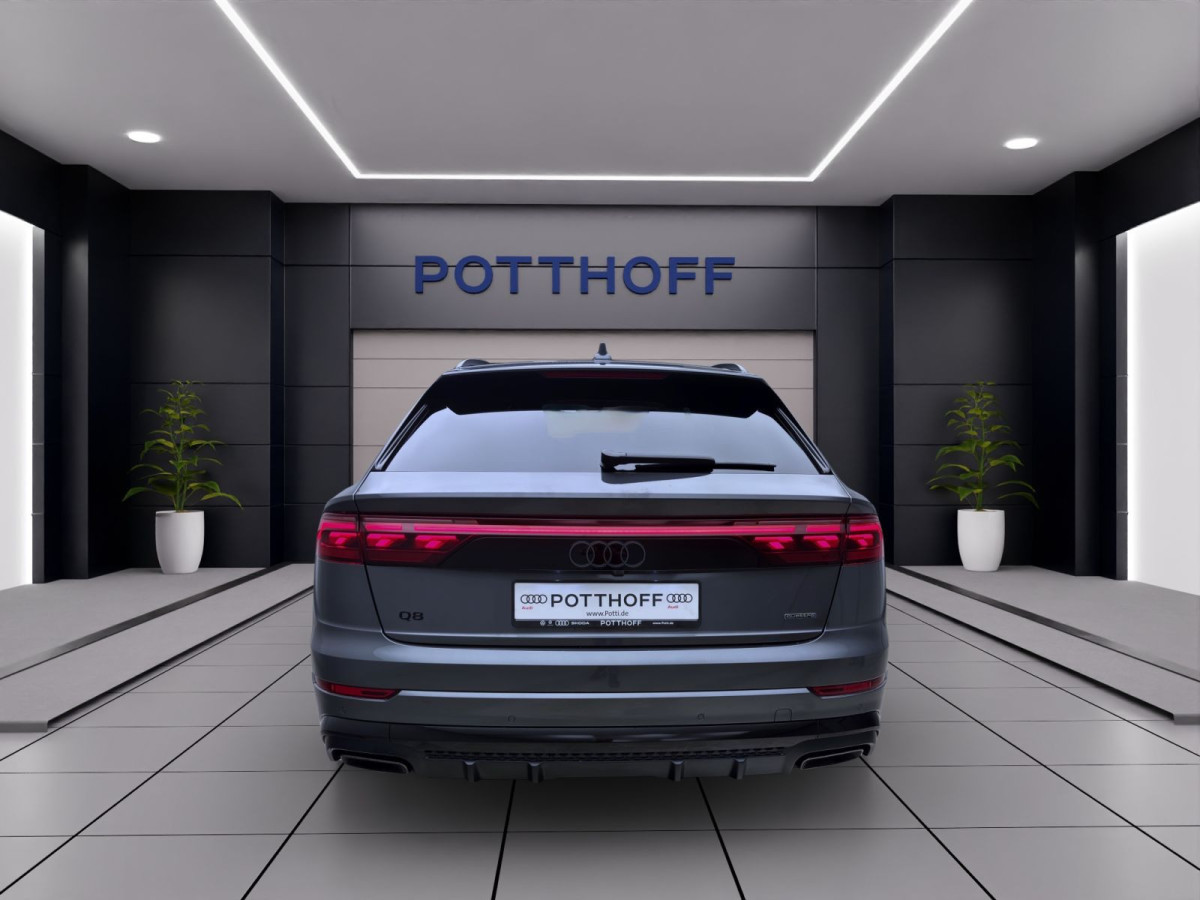 Thumb 2: Audi Q8 SUV TFSI e Q S LINE BUSINESS AHK B&O LM23 PANO HUD WR21