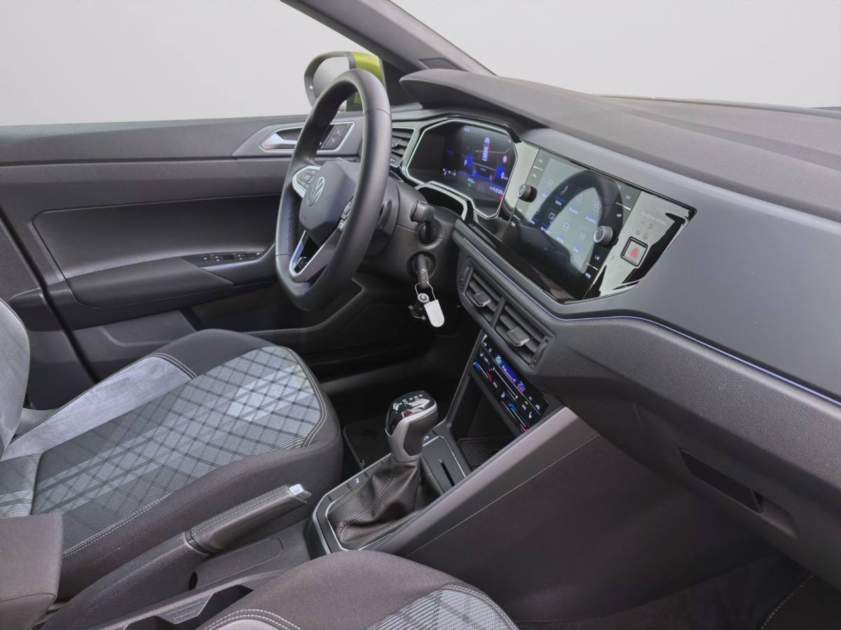 Thumb 16: Volkswagen Taigo 1.0 TSI DSG R-LINE PDC IQ.LIGHT KAMERA ACC