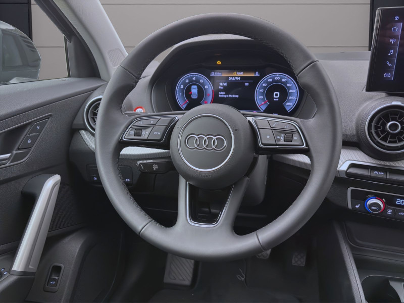 Bild 11: Audi Q2 30 TFSI KAMERA SITZHZG PDC LED VIRTUAL