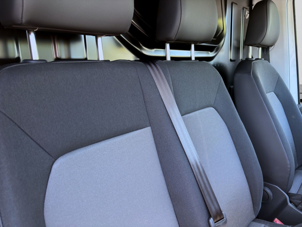 Thumb 14: Volkswagen Crafter 35 Kasten HD Lang 2,0 TDI Automatik Sofort Verfügbar