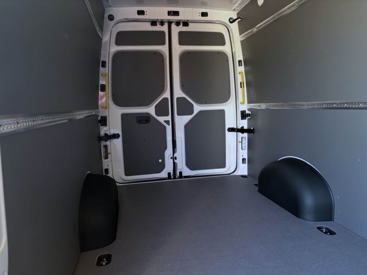 Thumb 15: Volkswagen Crafter 35 Kasten HD Lang 2,0 TDI Sofort Verfügbar