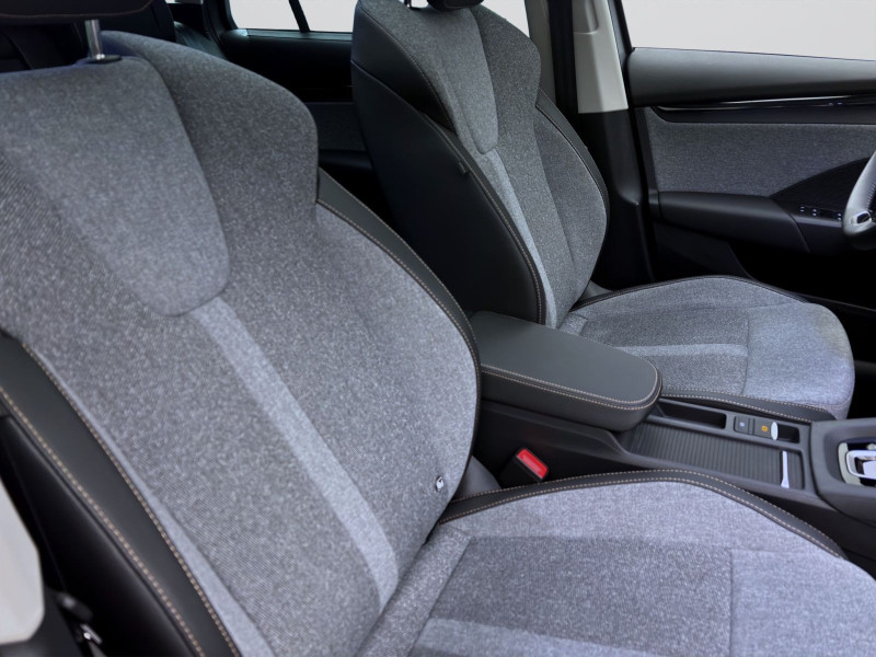Bild 15: Škoda Octavia Combi 2.0 TDI DSG TOUR PANO NAVI 360° PDC