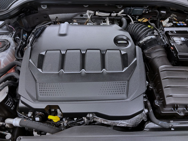 Bild 17: Škoda Octavia Combi 2.0 TDI DSG TOUR PANO NAVI 360° PDC
