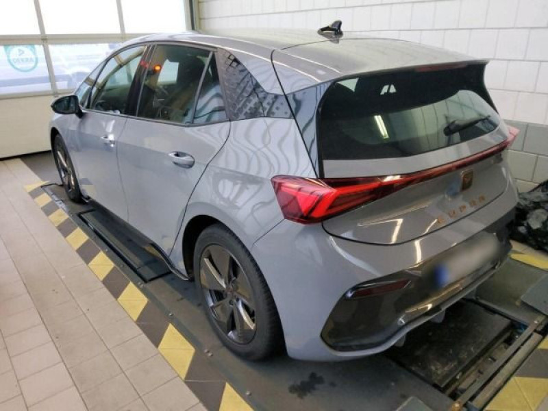 Bild 2: Cupra Born NAVI KAMERA SITZHZG PDC LED