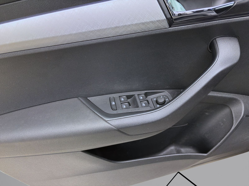 Bild 9: Škoda Karoq 2.0 TDI DSG 4x4 TOUR AHK NAVI KAMERA SITZHZG