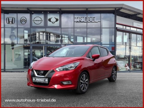 Automodell: Micra in der Farbe rot
