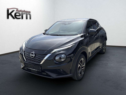 Automodell: Juke in der Farbe schwarz