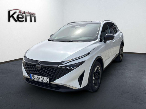 Automodell: Qashqai in der Farbe weiß