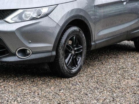 Ansicht 3 - Gebrauchtwagen Fahrzeug, Modell Qashqai der Marke Nissan von Verkäufer Moll Automobile GmbH & Co KG