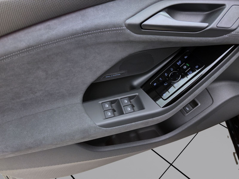 Bild 9: Audi A6 Avant e-tron Q S LINE BUSINESS AHK B&O HUD LM21