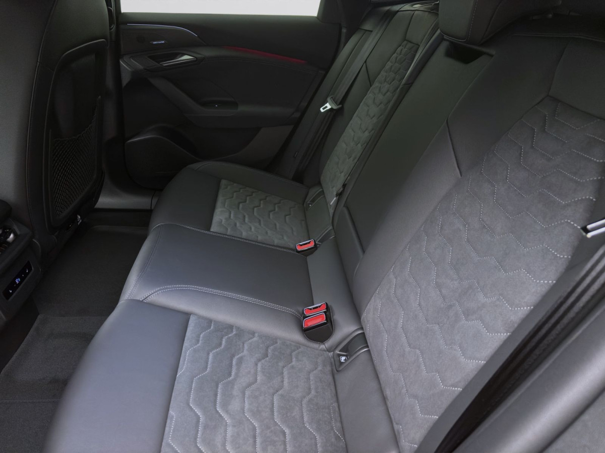 Thumb 14: Audi A6 Avant e-tron Q S LINE BUSINESS AHK B&O HUD LM21