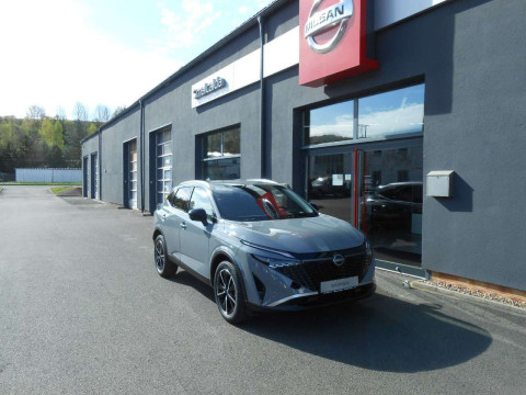 Automodell: Qashqai in der Farbe grau