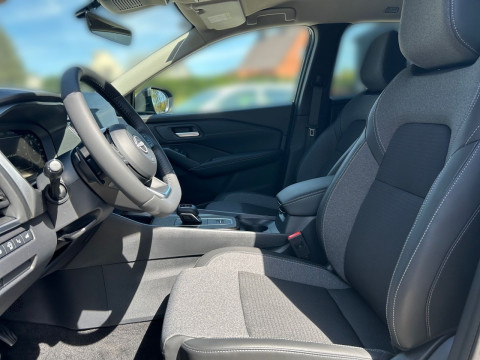 Ansicht 8 - Neuwagen Fahrzeug, Modell Qashqai der Marke Nissan von Verkäufer Auto-Center Grimmen GmbH & Co. Fzg.handel KG