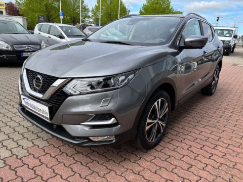 Automodell: Qashqai in der Farbe grau