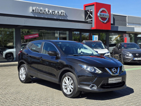 Automodell: Qashqai in der Farbe schwarz