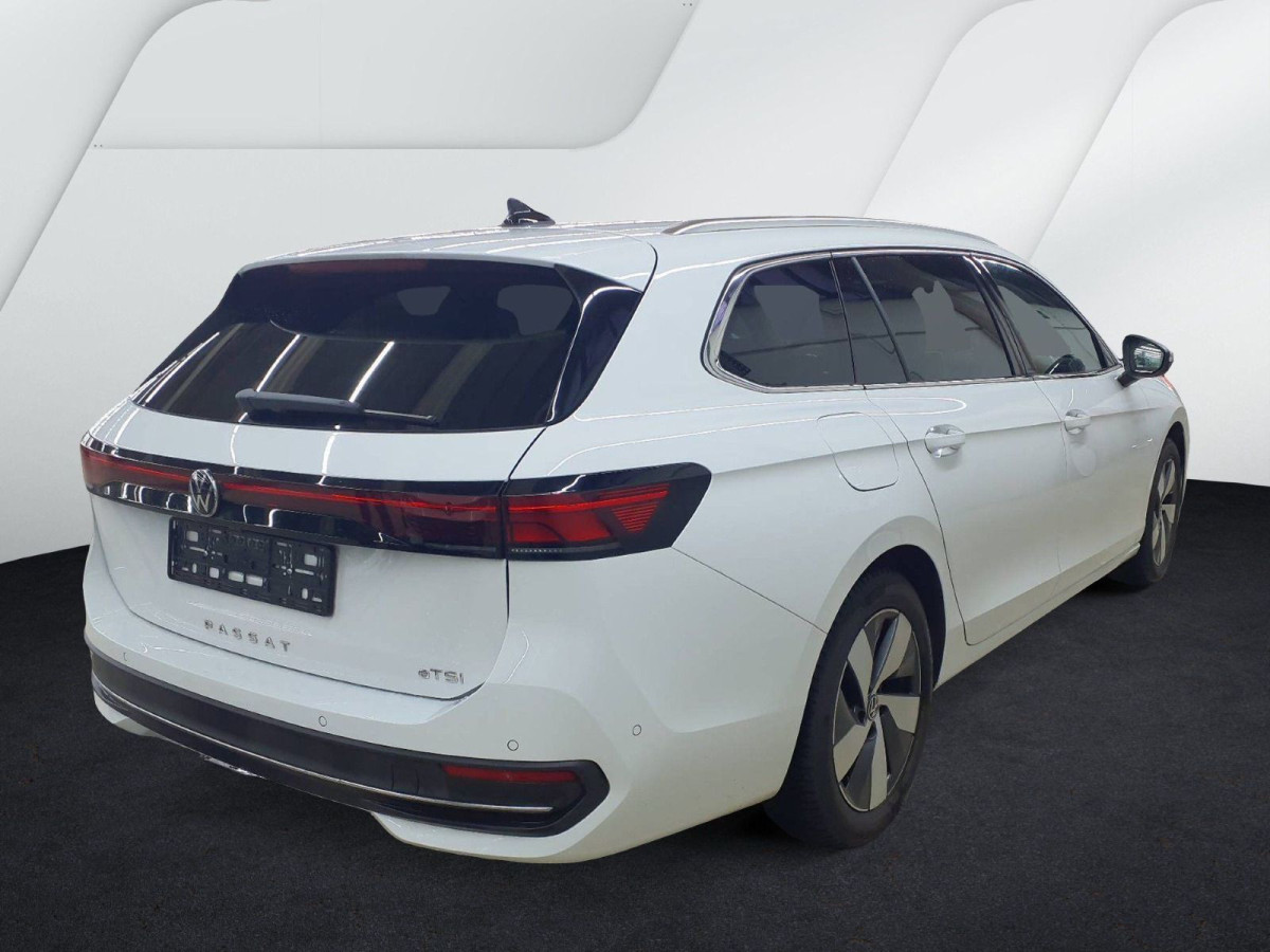 Thumb 1: Volkswagen Passat Variant 1.5 eTSI DSG BUSINESS AHK NAVI KAMERA ACC