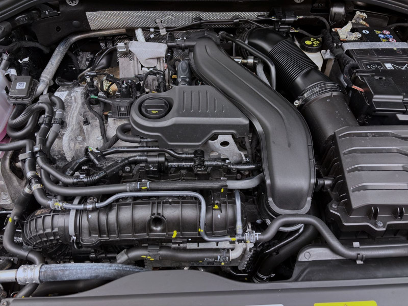 Bild 18: Volkswagen Passat Variant 1.5 eTSI DSG BUSINESS AHK KAMERA NAVI PDC