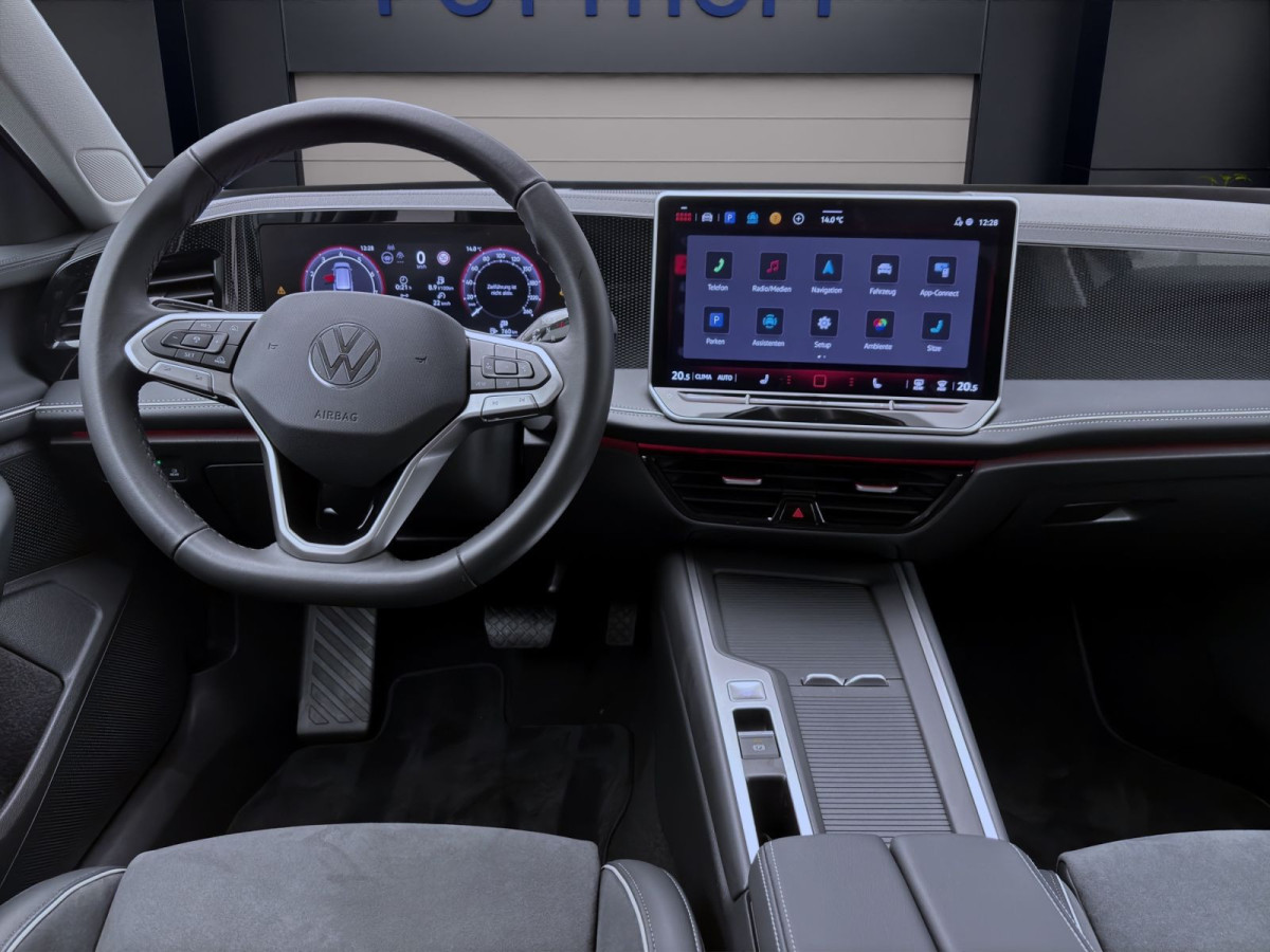 Thumb 13: Volkswagen Passat Variant 1.5 eTSI DSG BUSINESS AHK KAMERA NAVI PDC