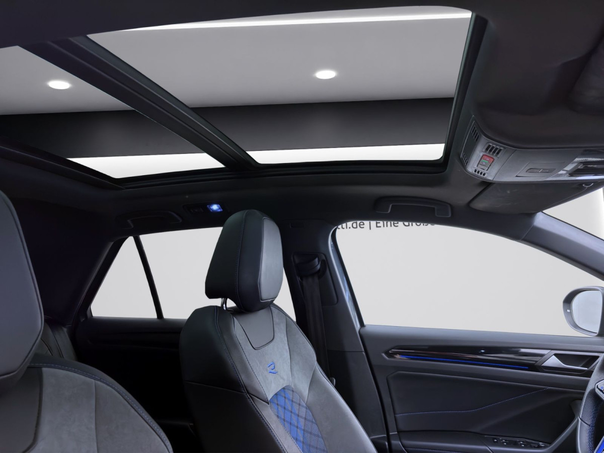 Thumb 17: Volkswagen T-Roc 4M R PANO AHK KAMERA NAVI IQ.LIGHT