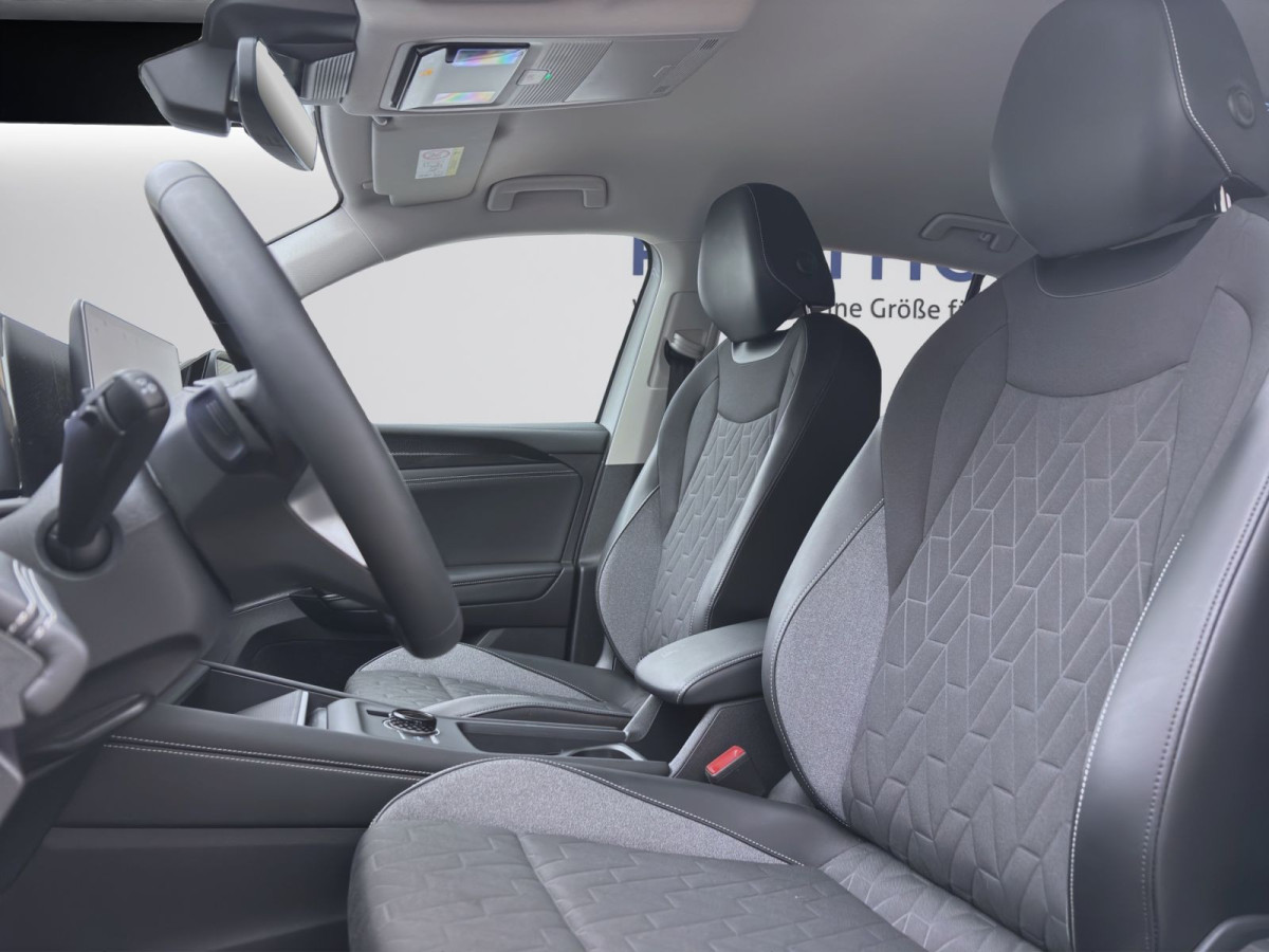 Thumb 9: Volkswagen Tiguan 1.5 eTSI DSG GOAL NAVI AHK KAMERA KLIMA