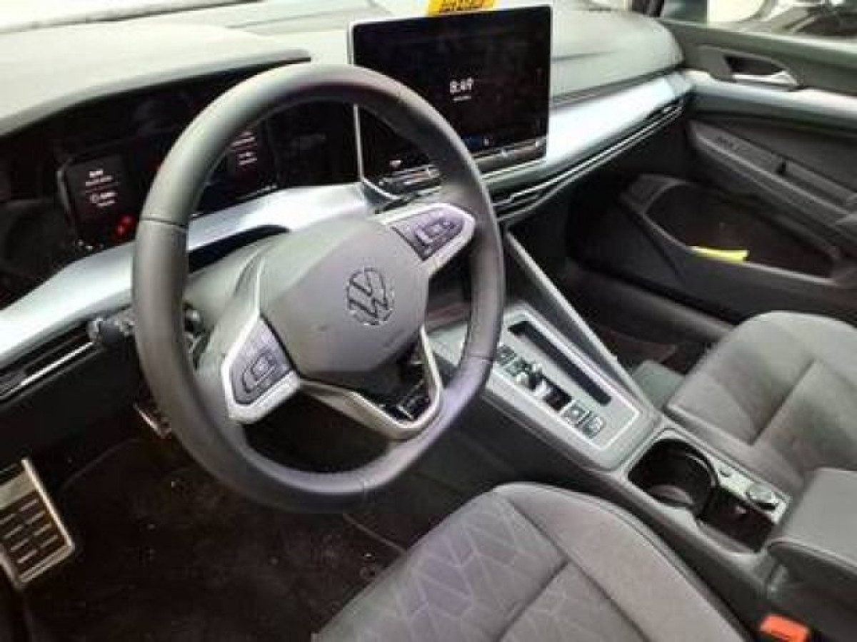 Thumb 2: Volkswagen Golf 1.5 eTSI DSG GOAL AHK KAMERA NAVI PDC