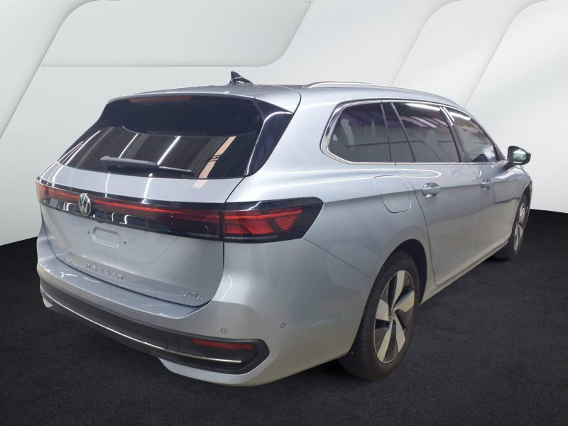 Bild 1: Volkswagen Passat Variant 1.5 eTSI DSG BUSINESS AHK KAMERA NAVI PDC