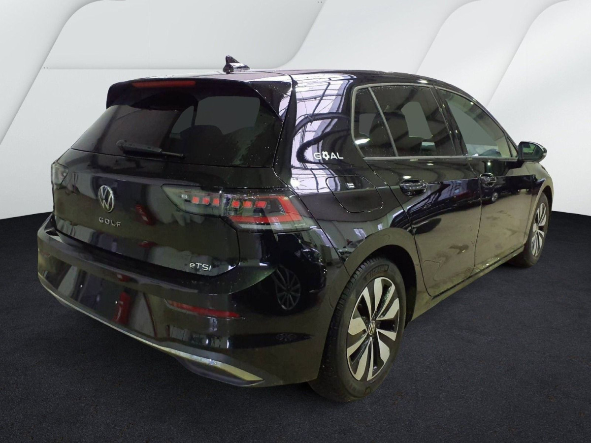 Thumb 1: Volkswagen Golf 1.5 eTSI DSG GOAL AHK NAVI KAMERA IQ.LIGHT