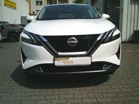Automodell: Qashqai in der Farbe weiß