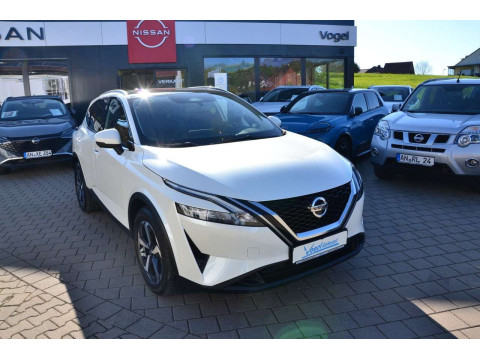 Automodell: Qashqai in der Farbe weiß