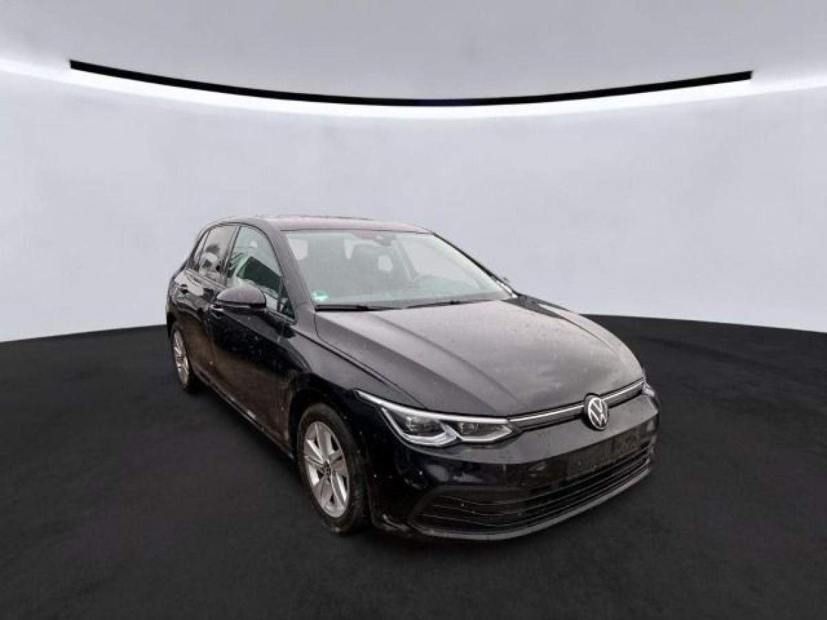 Thumb 1: Volkswagen Golf 1.5 TSI LIFE NAVI KAMERA SITZHZG PDC