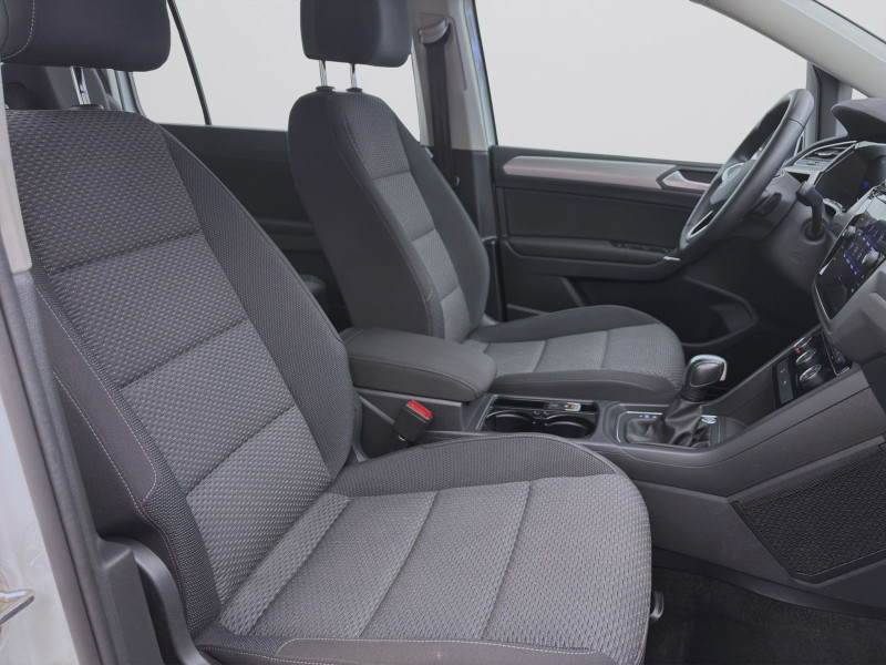 Bild 16: Volkswagen Touran 2.0 TDI DSG COMFORTLINE NAVI PDC SITZHZG ACC
