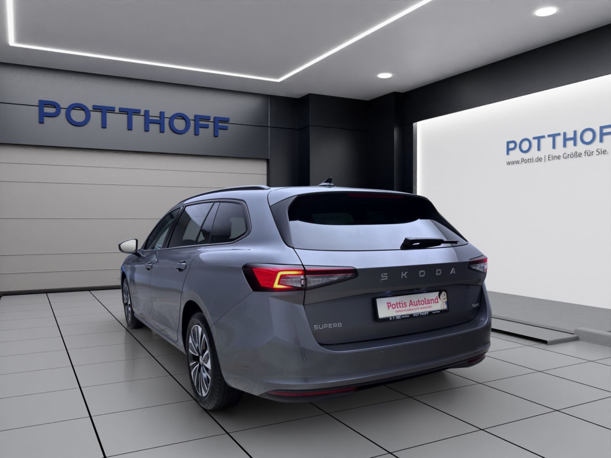 Thumb 2: Škoda Superb Combi 2.0 TDI DSG 4x4 SELECTION AHK KAMERA NAVI PDC
