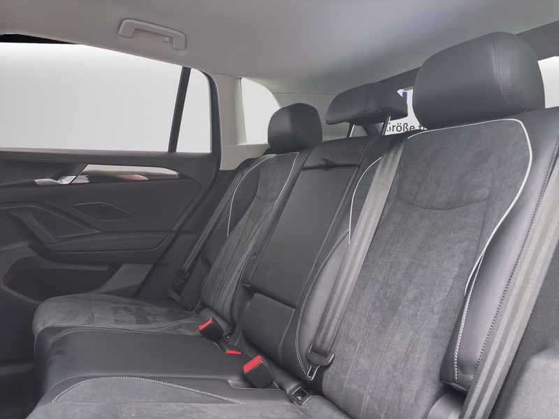Bild 15: Volkswagen Tiguan 1.5 eTSI DSG ELEGANCE KAMERA SITZHZG ACC LED+