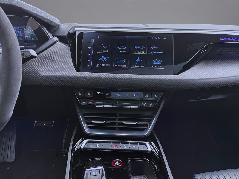 Bild 12: Audi e-tron GT Q RS PANO MATRIX NAVI B&O HuD