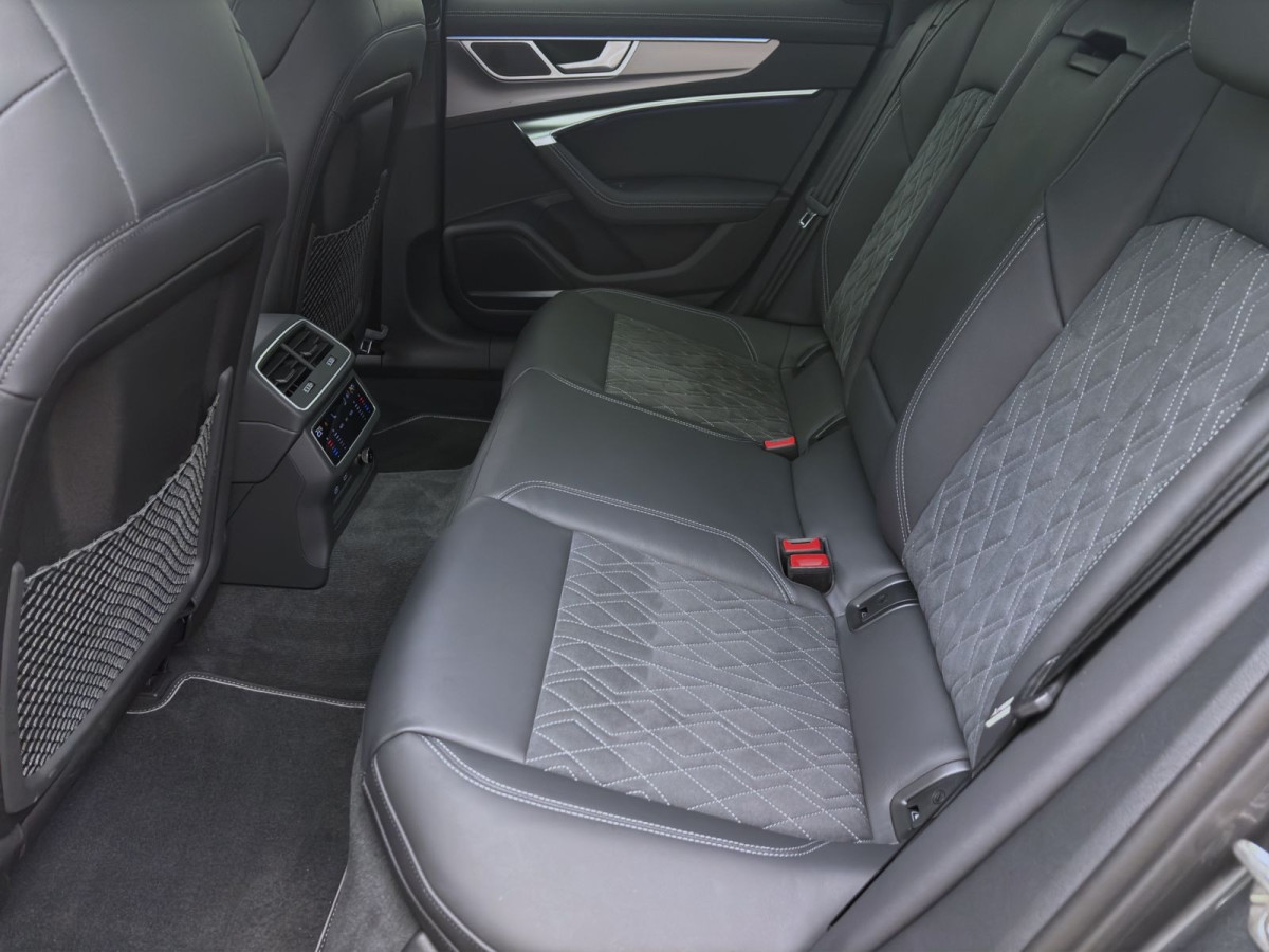 Thumb 15: Audi S6 Avant Q PANO HD-MATRIX NAVI B&O KAMERA