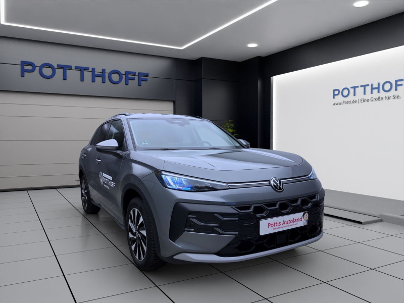 Bild 5: Volkswagen T-Roc 1.5 eTSI DSG LIFE ACC AHK BLIND-SPOT LED KAMERA