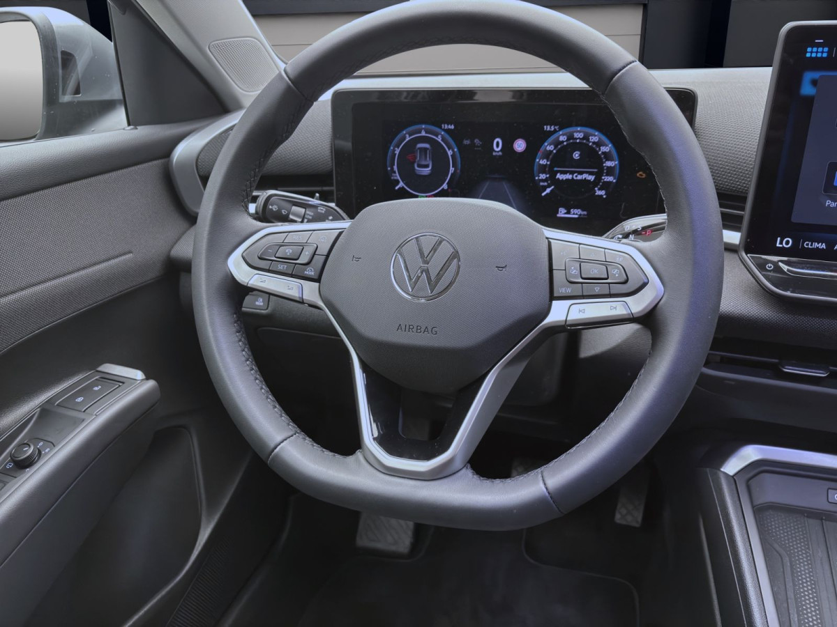 Thumb 10: Volkswagen T-Roc 1.5 eTSI DSG LIFE ACC AHK BLIND-SPOT LED KAMERA